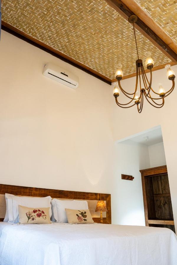 Chafariz Por Um Triz Pousada De Charme ทีราเดนเจส ภายนอก รูปภาพ